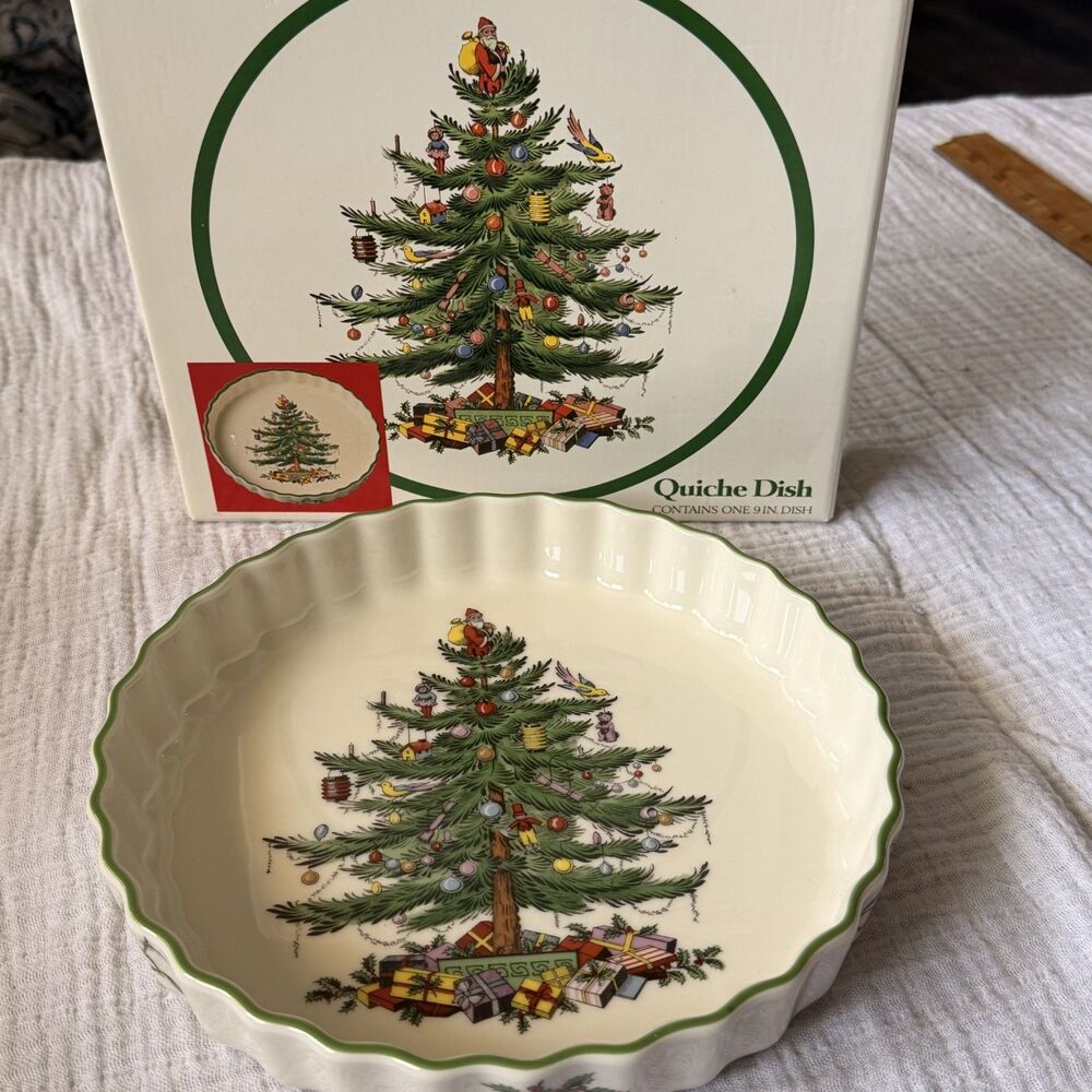 Spode Christmas Tree Quiche Dish Made in England